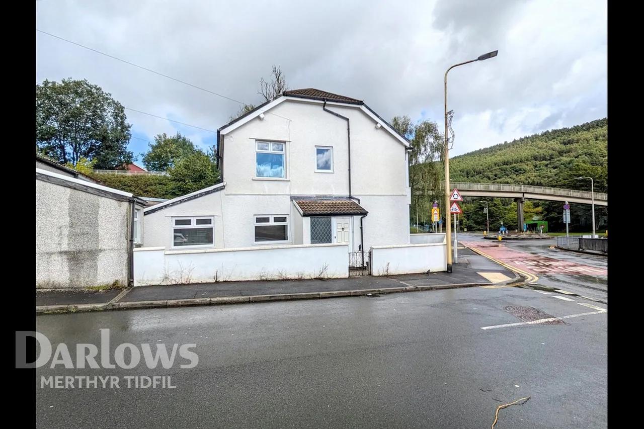 Pantglas Road, Merthyr Tydfil, photo 26