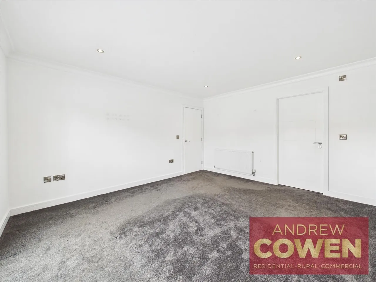 48 Holbeck Hill, Scarborough YO11 3HT, photo 23