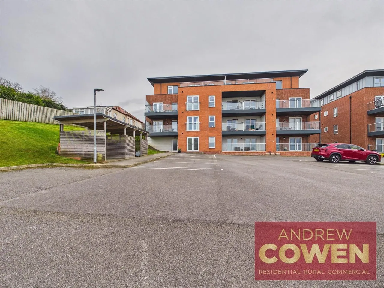 48 Holbeck Hill, Scarborough YO11 3HT, photo 21