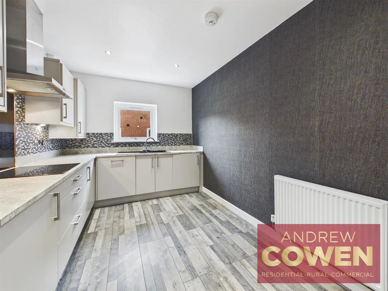 48 Holbeck Hill, Scarborough YO11 3HT, photo 14