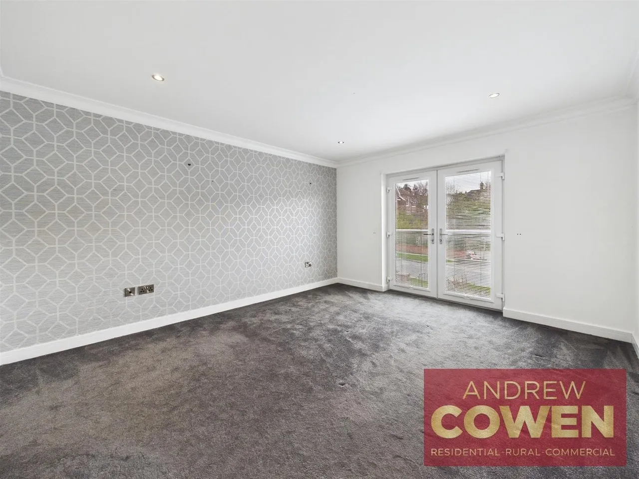 48 Holbeck Hill, Scarborough YO11 3HT, photo 25