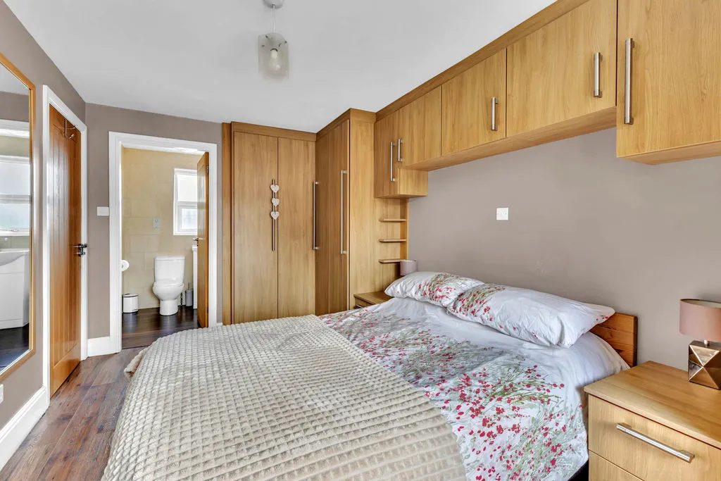 Yarwood Close, Heywood OL10 4DG, photo 12
