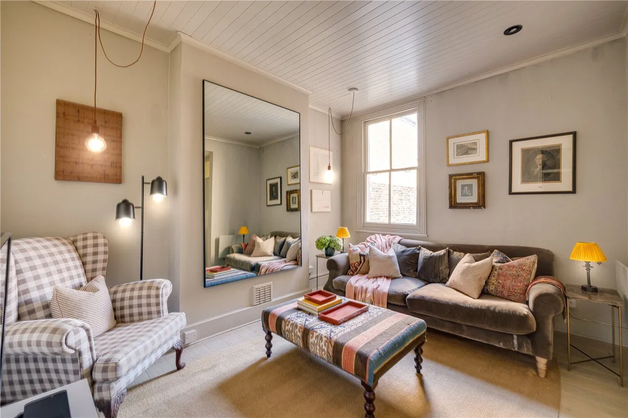 1 bed flat for sale, Clonmel Road, London, SW6