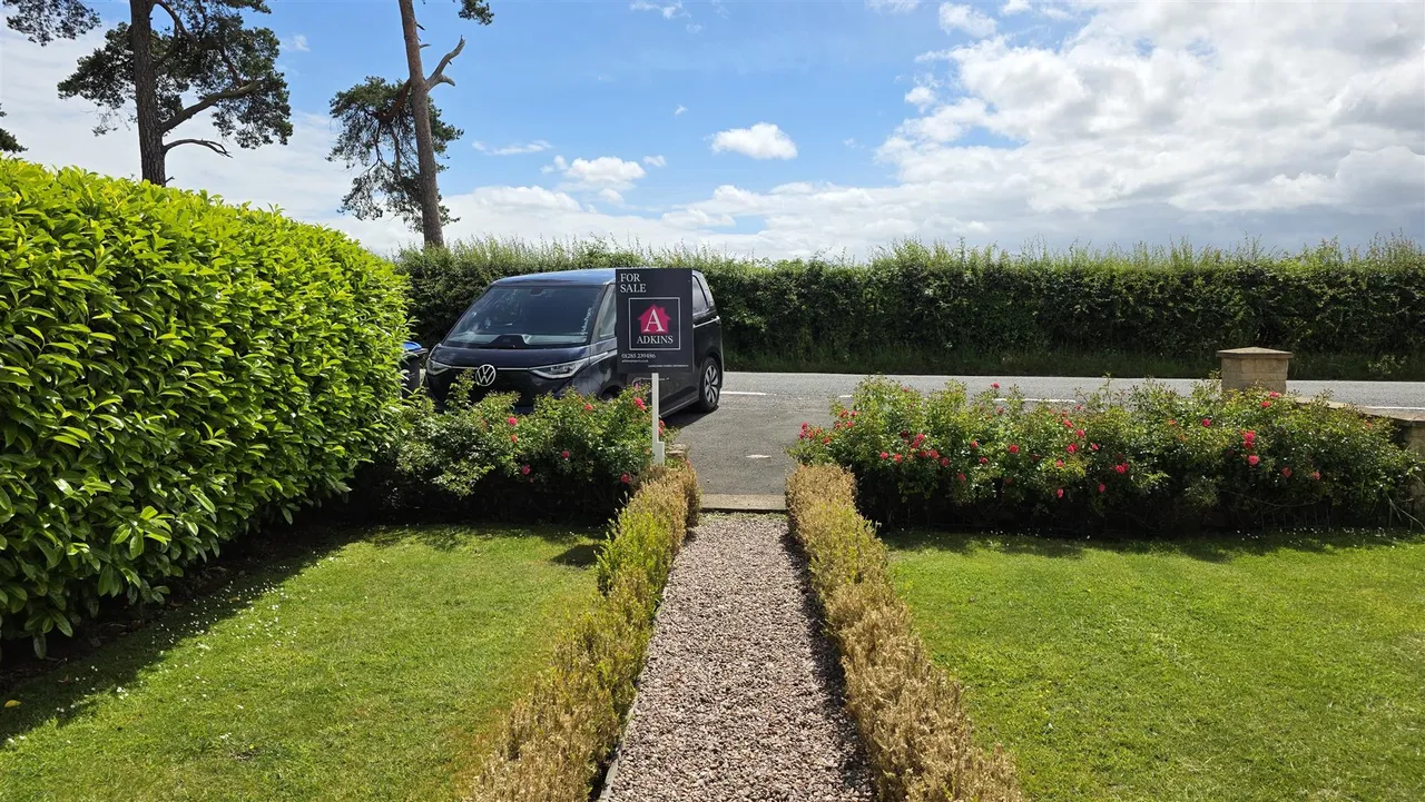 Crudwell, Malmesbury, SN16, photo 24