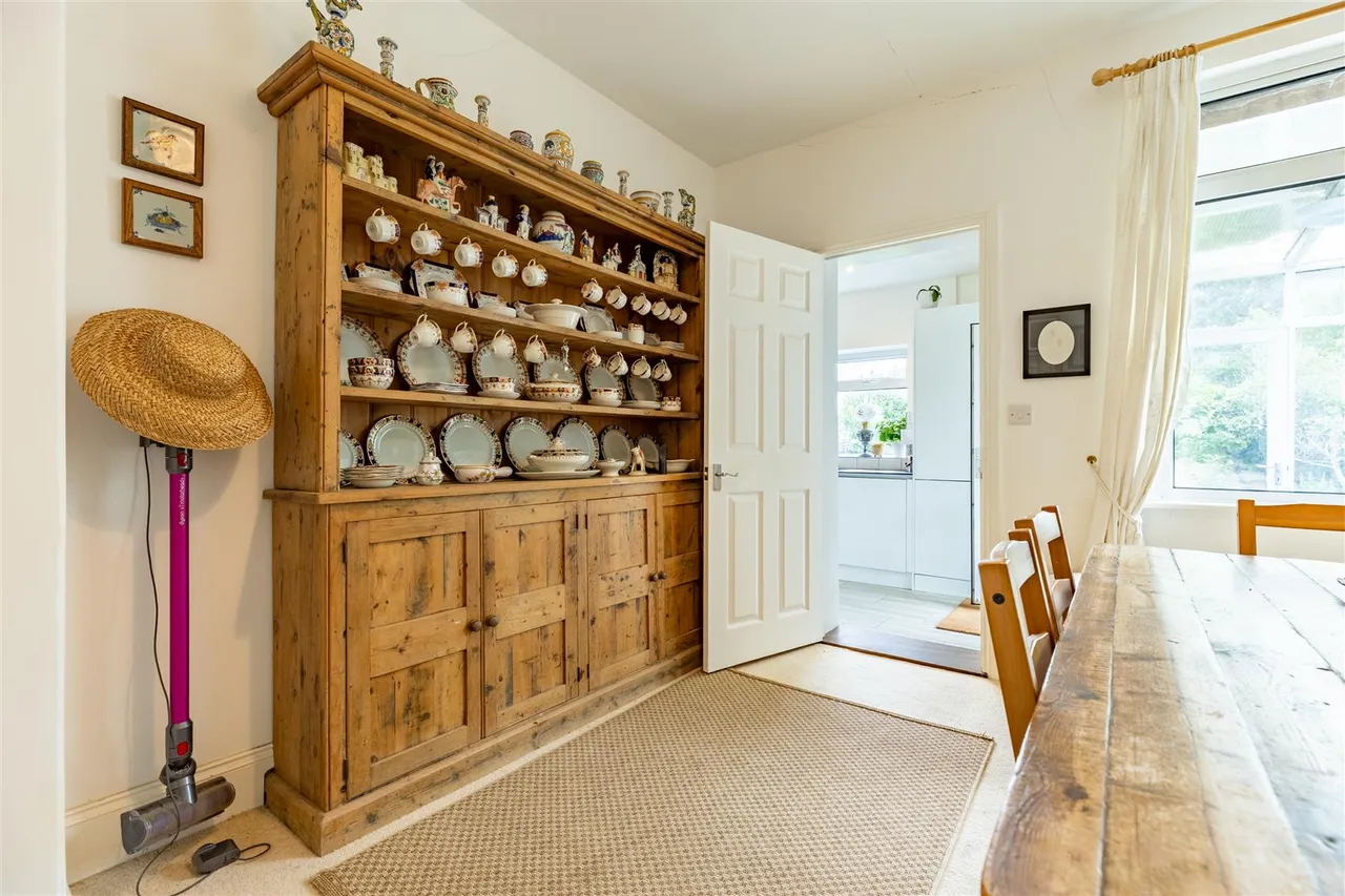 Crudwell, Malmesbury, SN16, photo 8