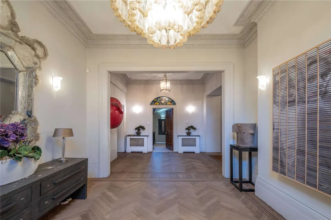 Gloucester Gate, Regent's Park, London, NW1 4HG, photo 6