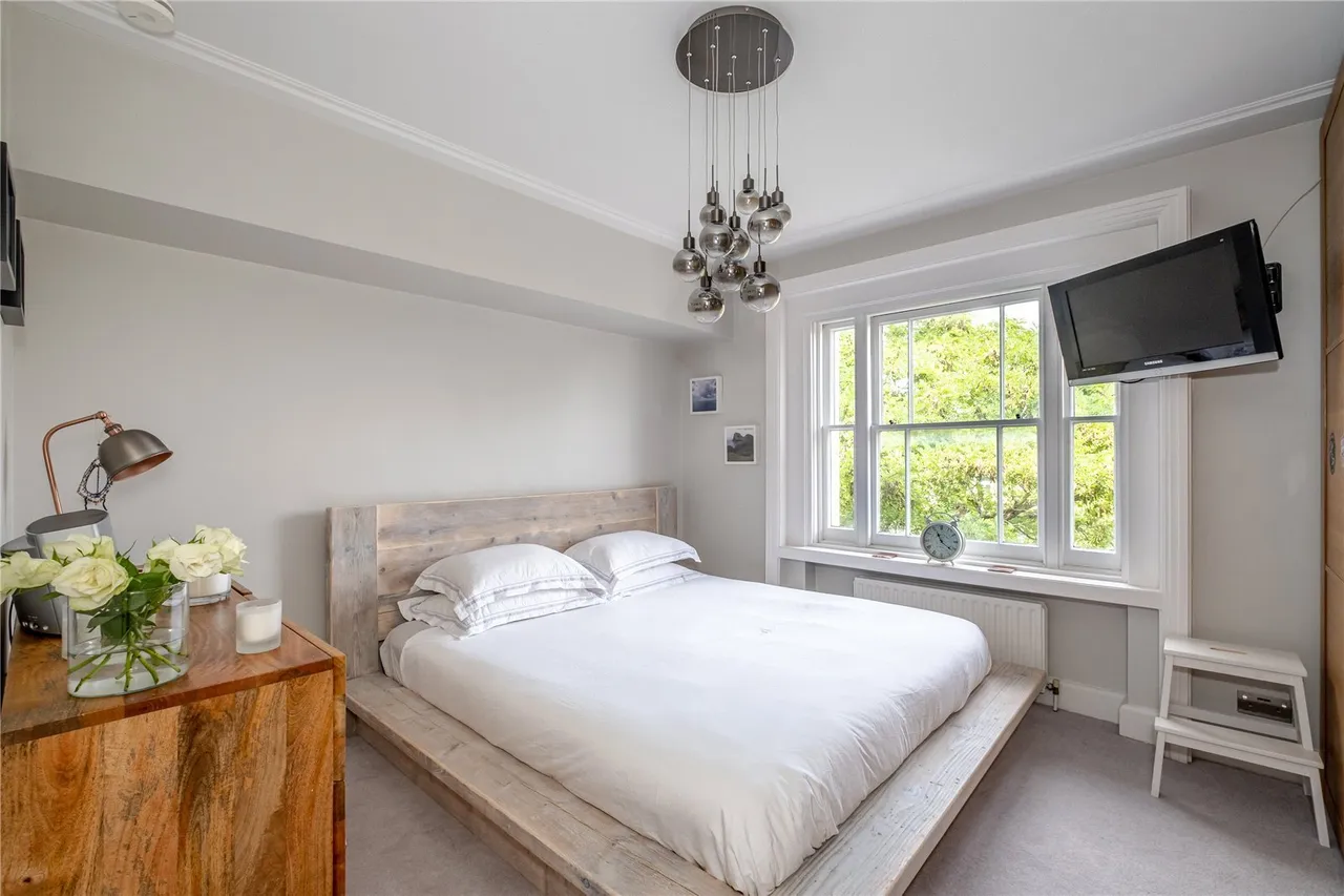 Shooters Hill Road, London, SE3, photo 11