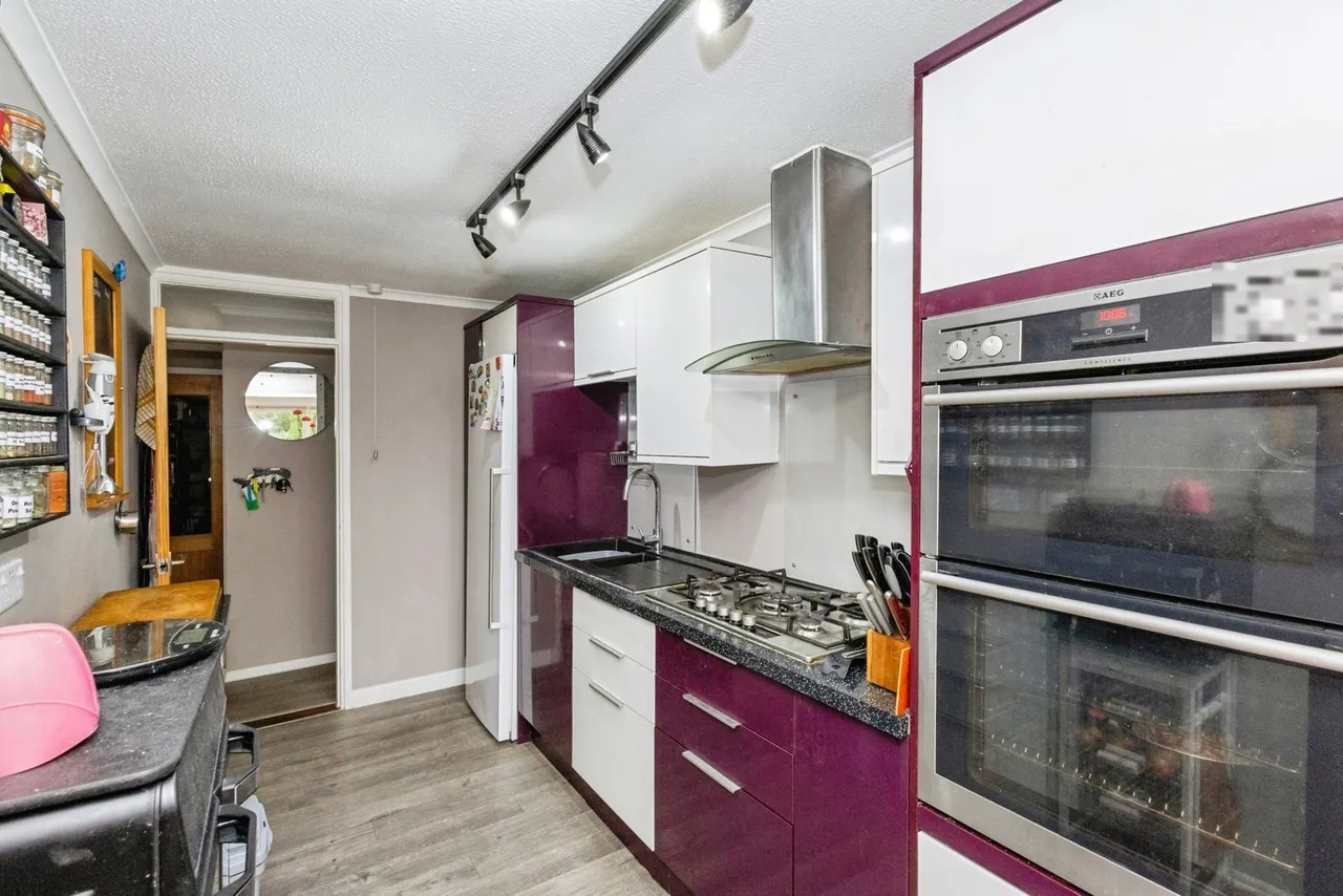 Selsey Close, Hayling Island, PO11, photo 5