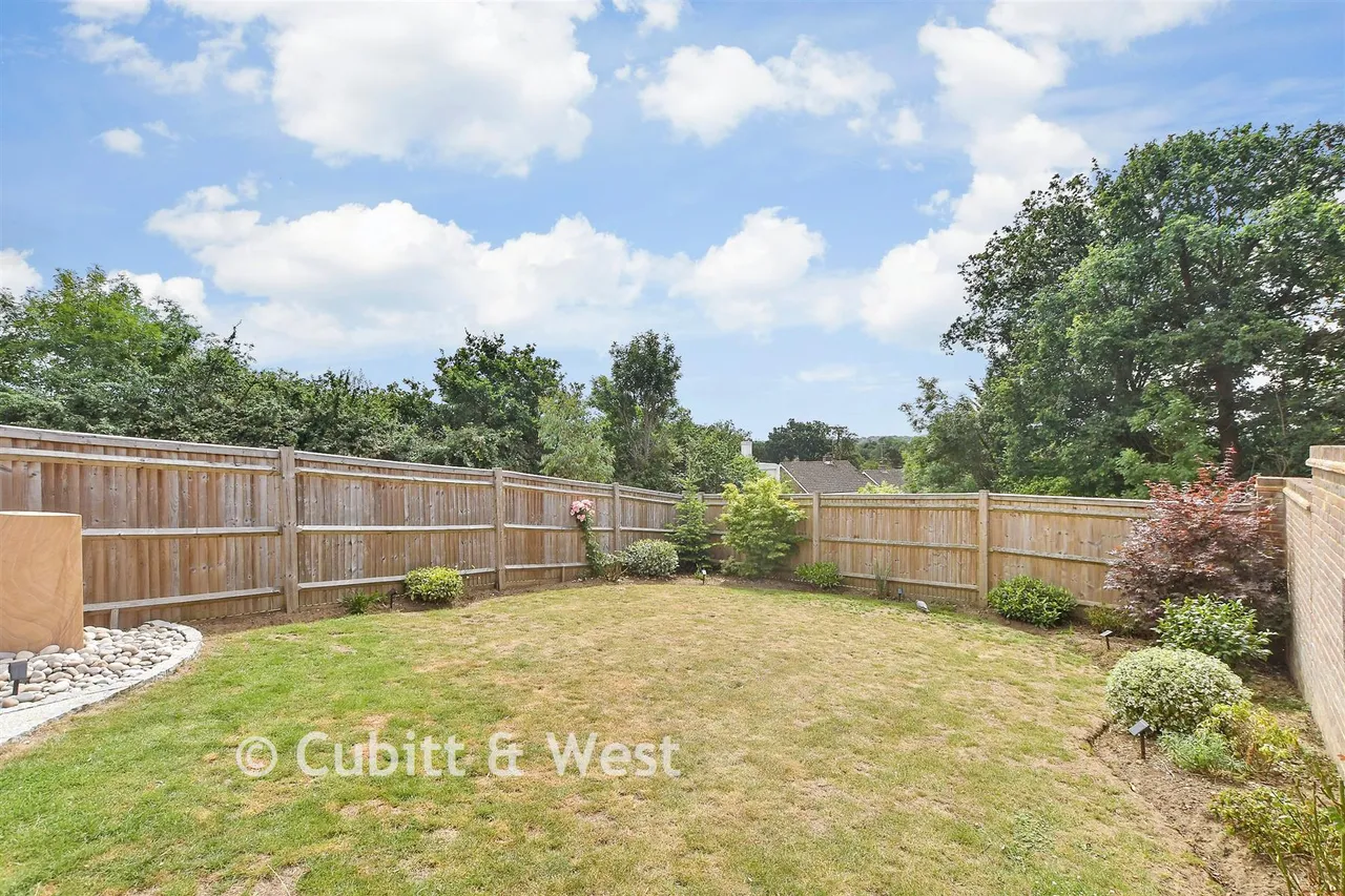 Town Wood Close, Lindfield, RH16, photo 14