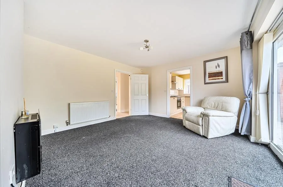 Merrills Avenue, Crewe, CW2, photo 17