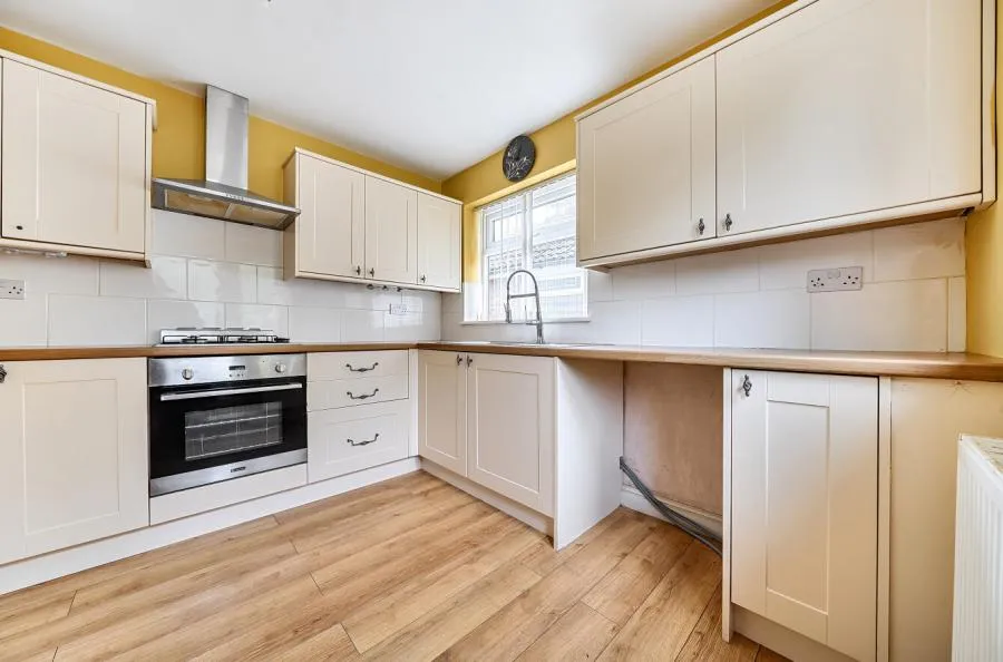 Merrills Avenue, Crewe, CW2, photo 6