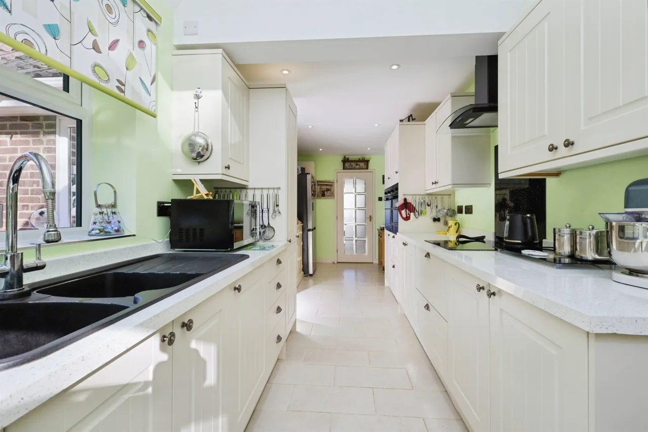 The Ridings, Bexhill-On-Sea, TN39, photo 7