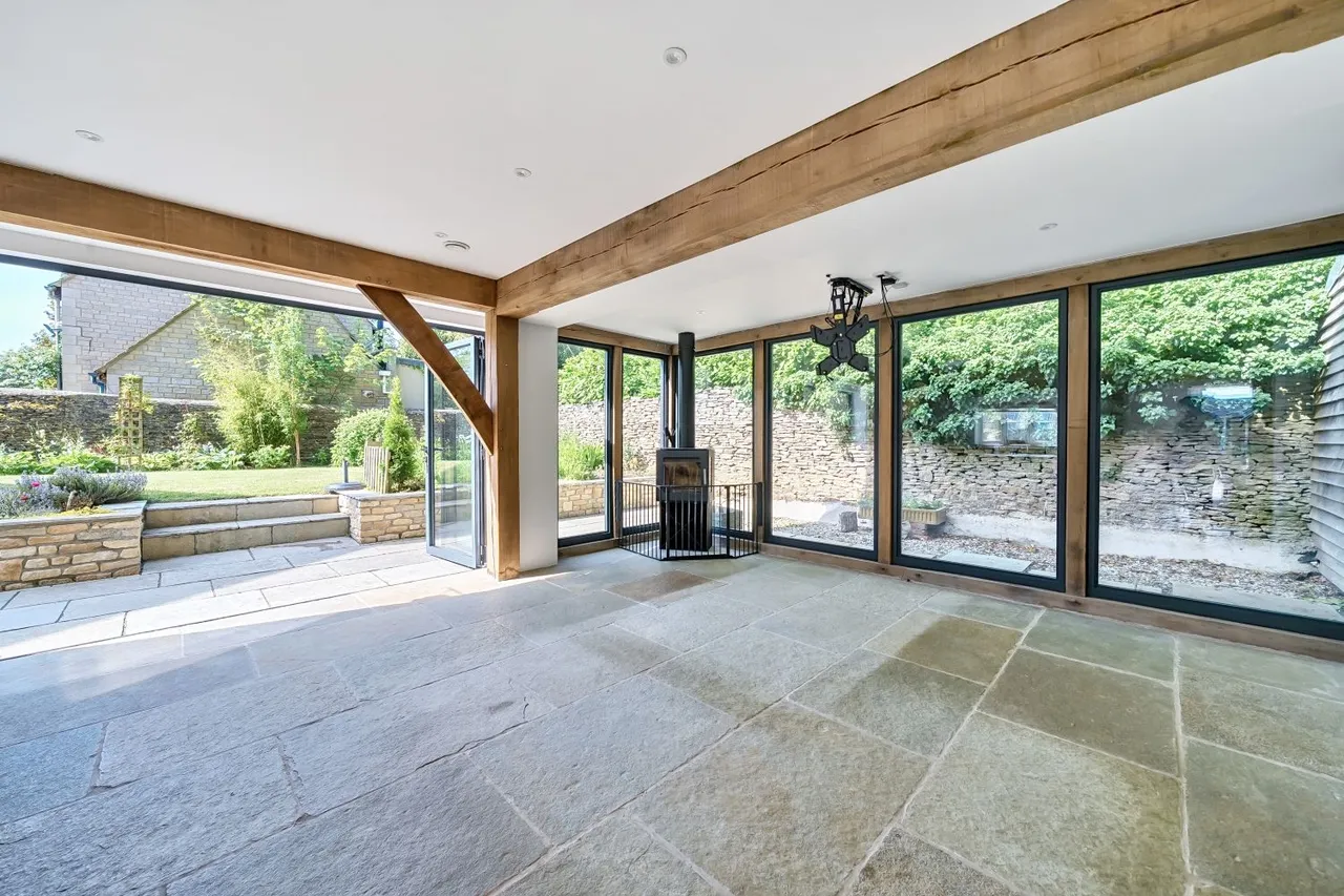 Silver Street, South Cerney, GL7, photo 12