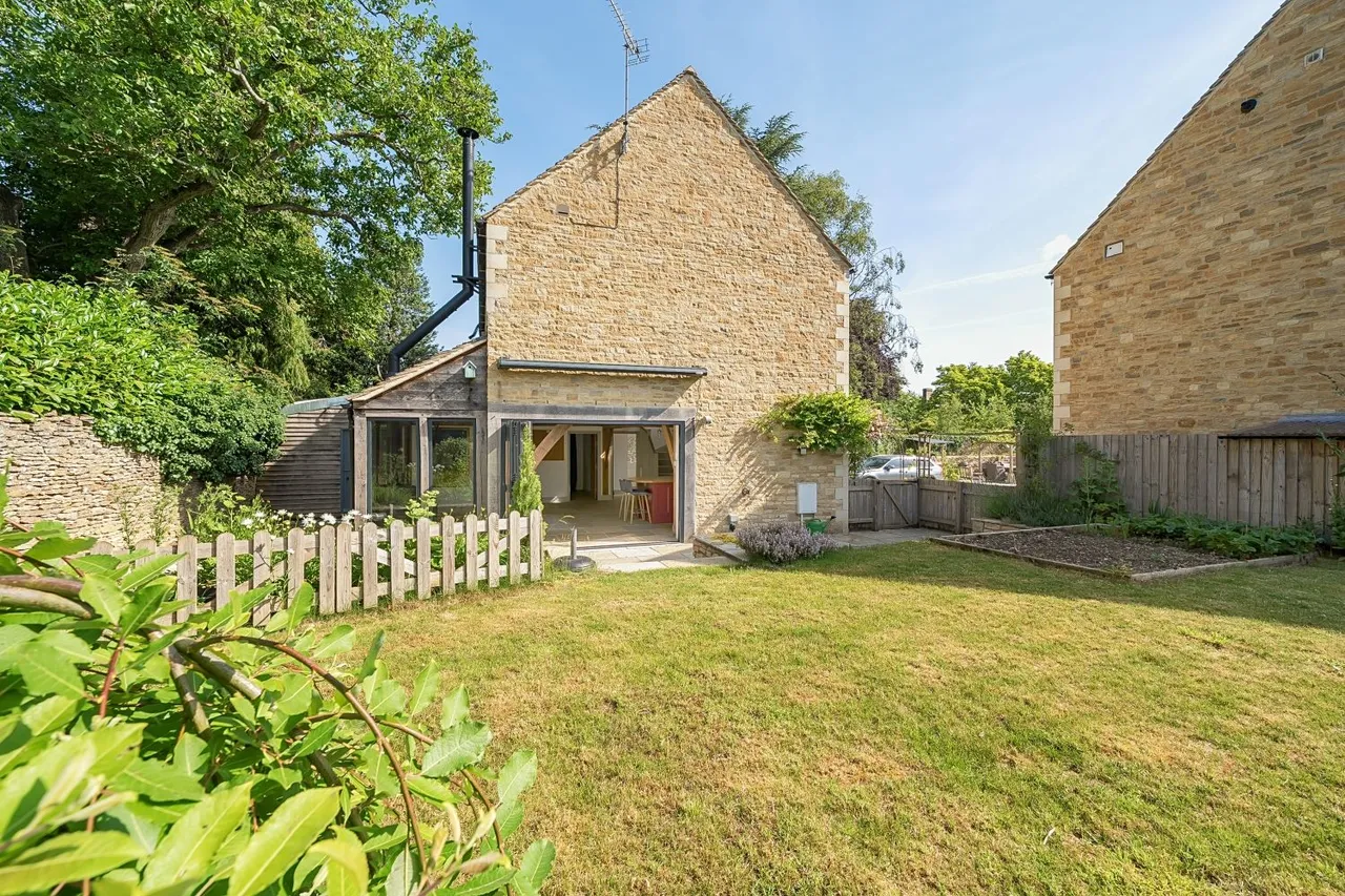 Silver Street, South Cerney, GL7, photo 4