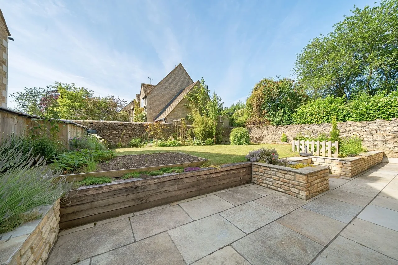 Silver Street, South Cerney, GL7, photo 15
