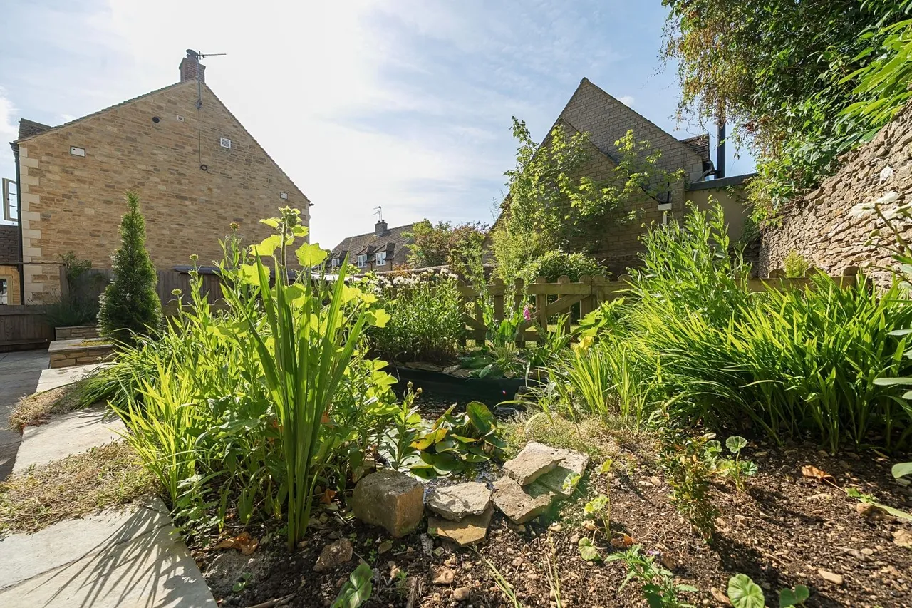 Silver Street, South Cerney, GL7, photo 16