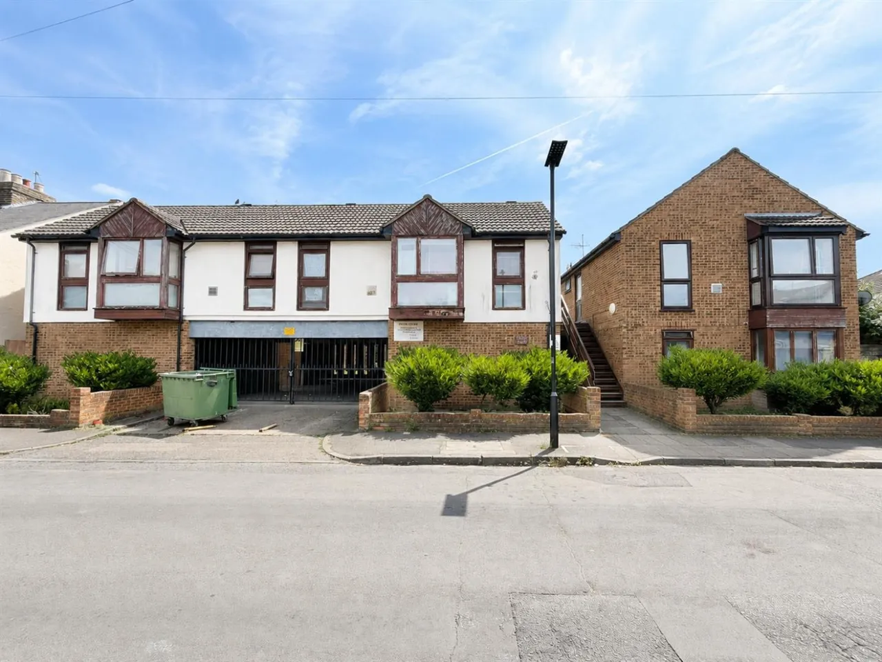 1 bed flat for sale, Orchard Road, Hounslow, TW4