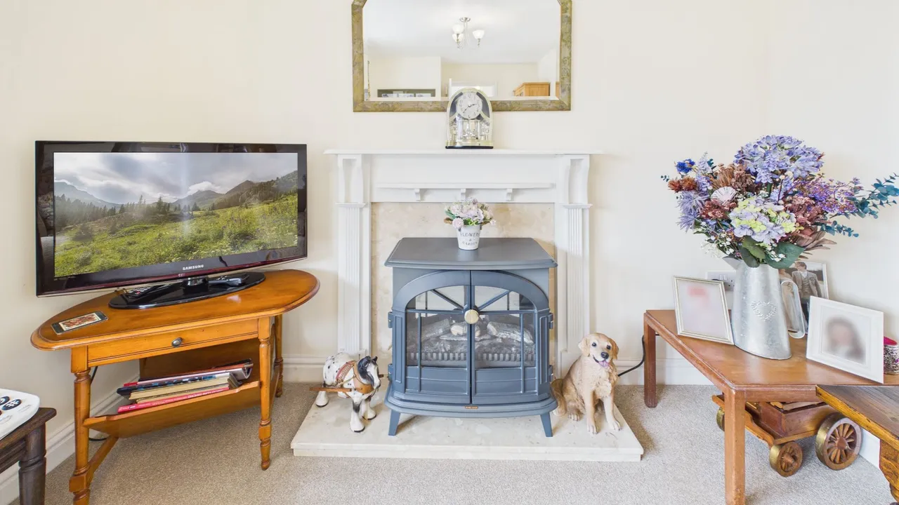 Mayfield Gardens, BASTON, MARKET DEEPING, PE6, photo 7