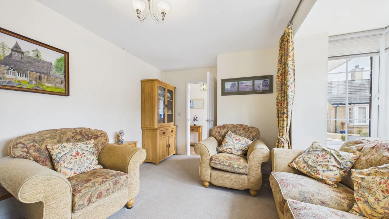 Mayfield Gardens, BASTON, MARKET DEEPING, PE6, photo 6
