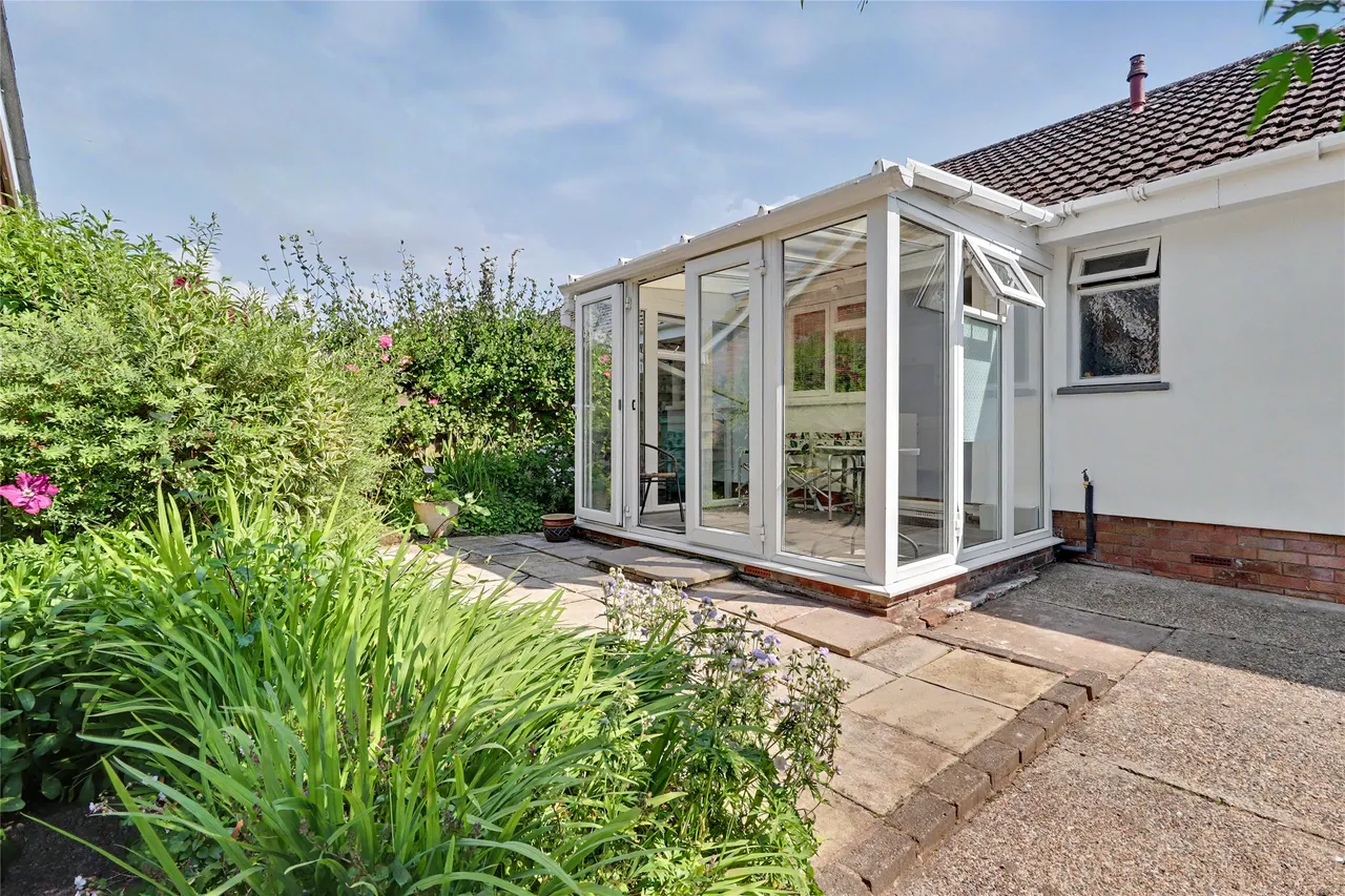 Russell Close, Landkey, EX32, photo 11