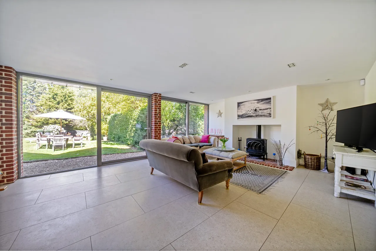 London Road, Rake, GU33, photo 6