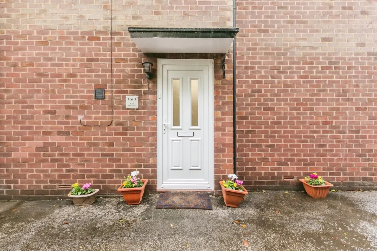 Park Lane, Macclesfield, SK11, photo 2