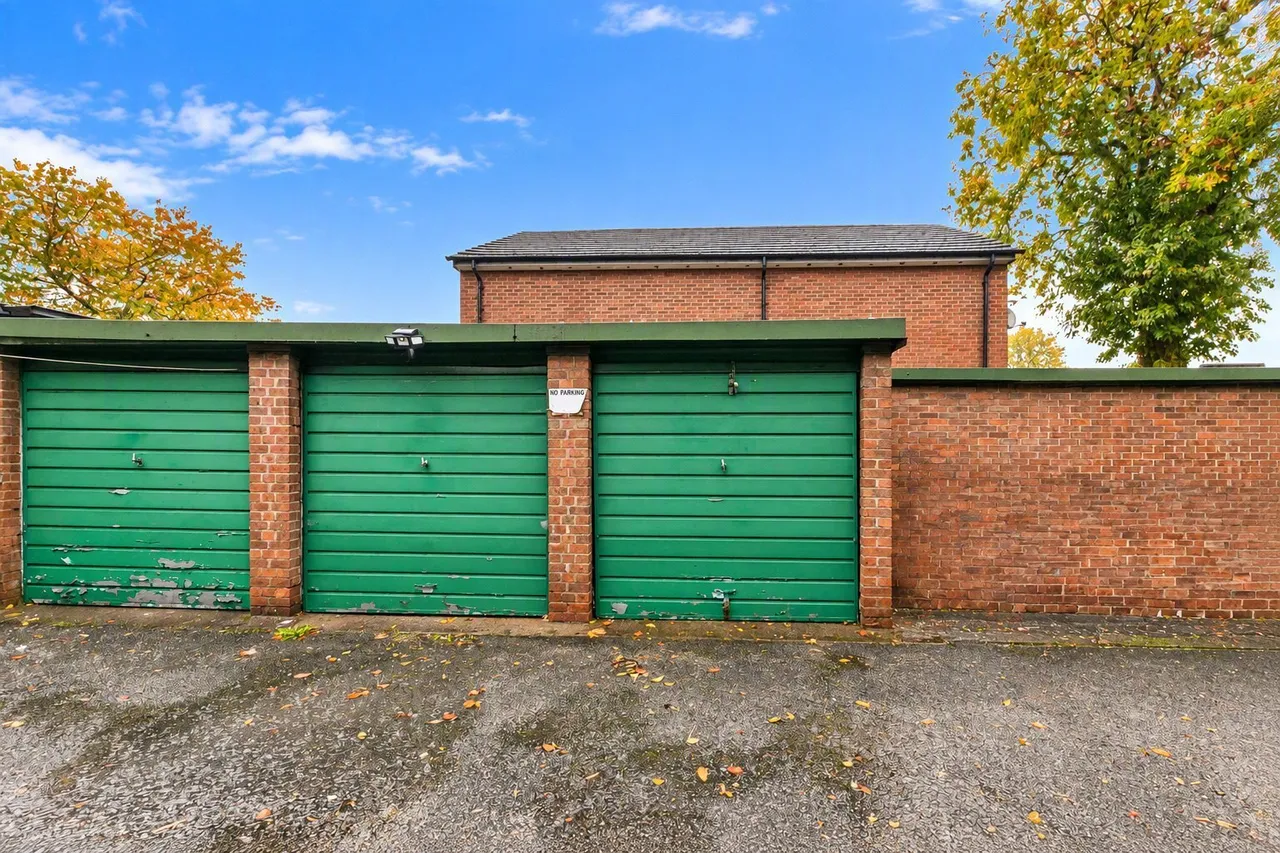 Park Lane, Macclesfield, SK11, photo 9