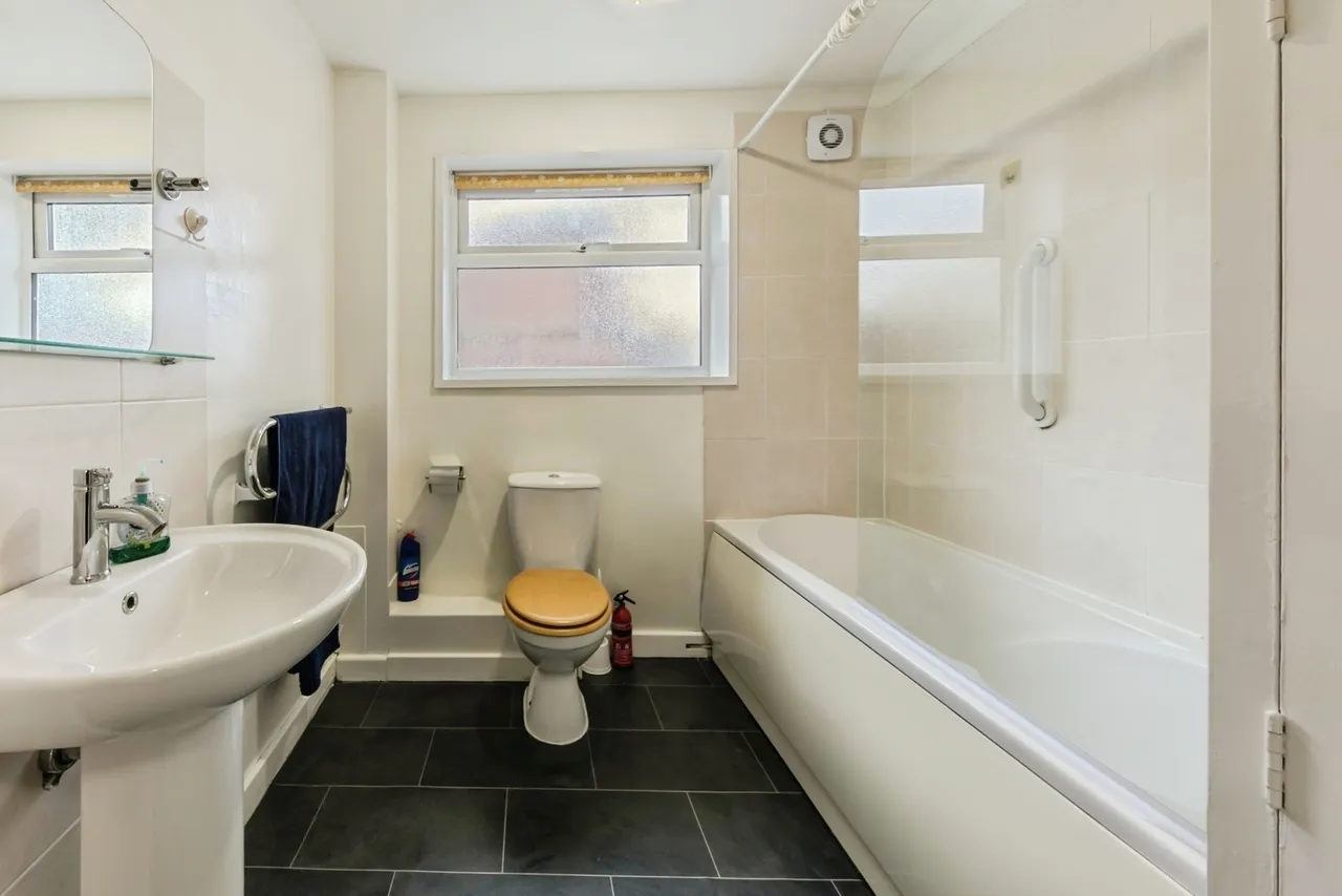 Park Lane, Macclesfield, SK11, photo 8