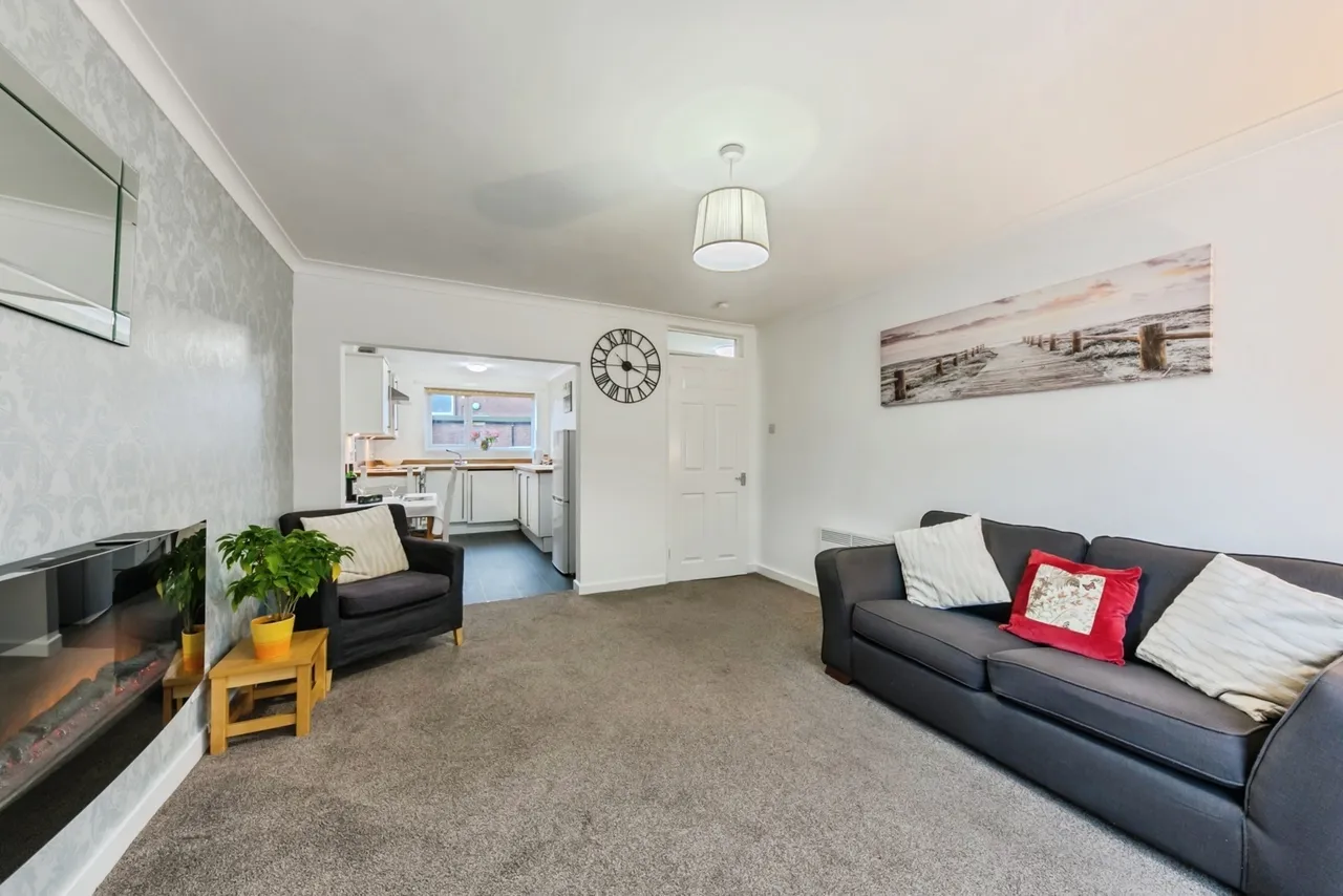 Park Lane, Macclesfield, SK11, photo 3