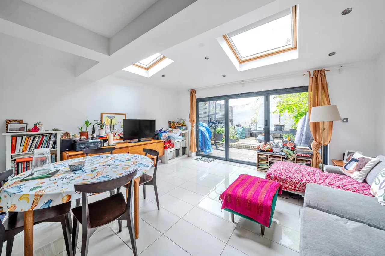 Shenley Road, London, SE5, photo 4