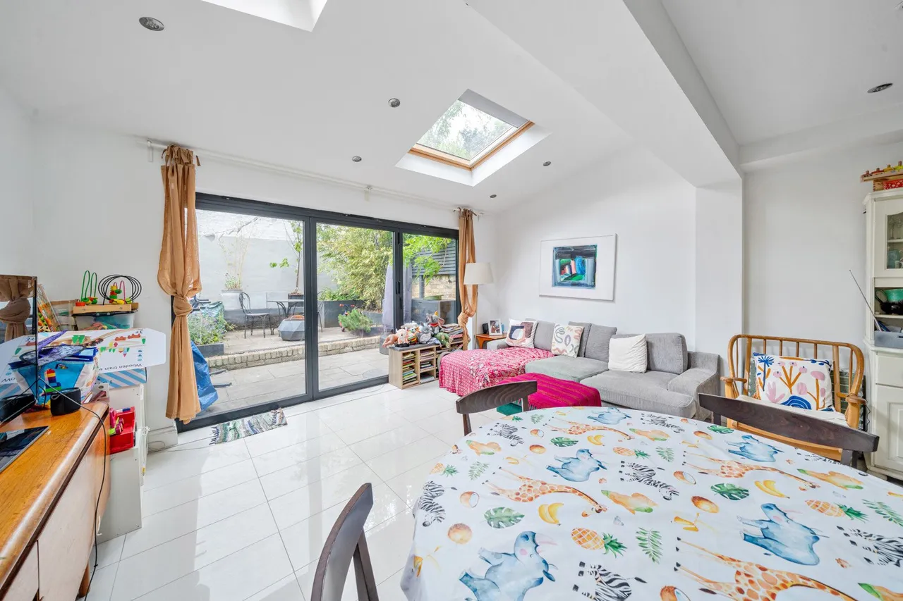 Shenley Road, London, SE5, photo 12