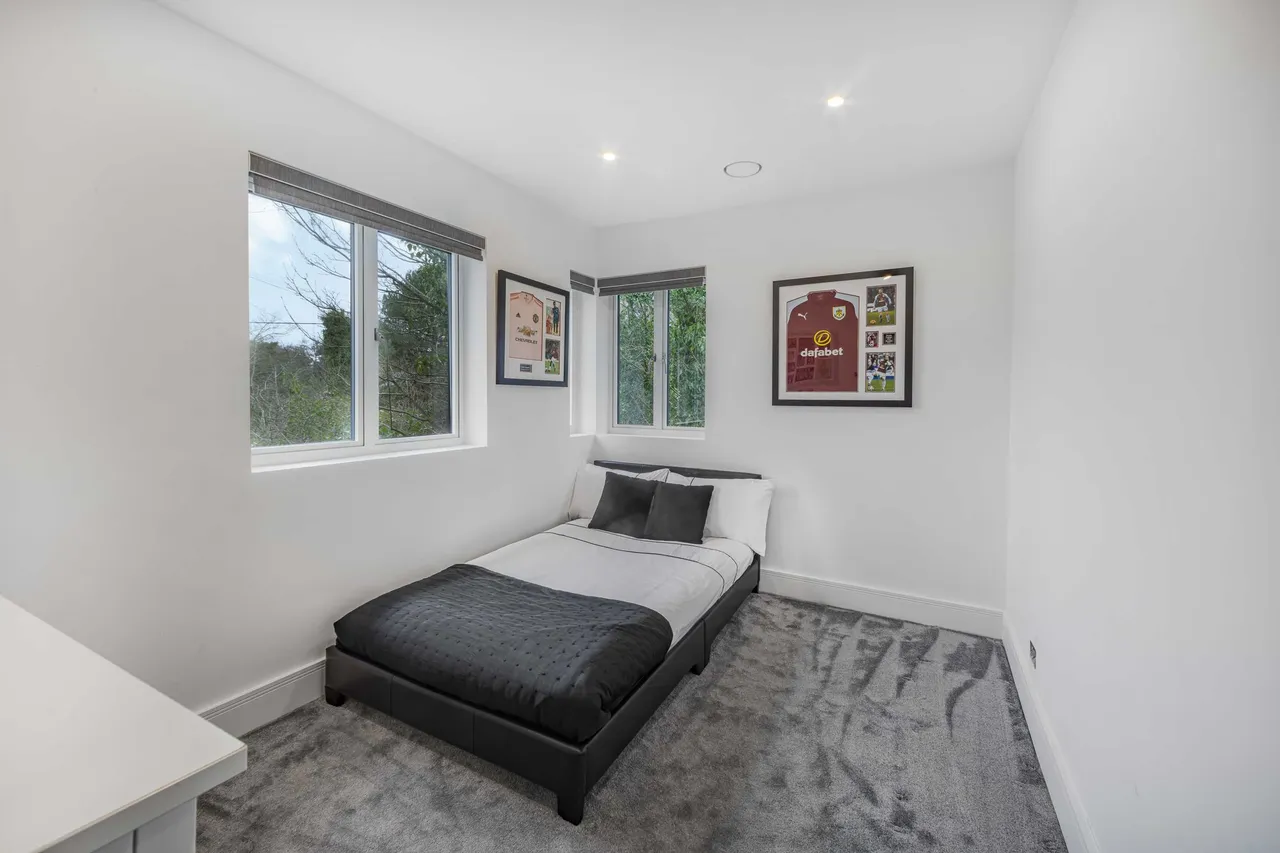 Holmlee Way, Macclesfield, photo 13