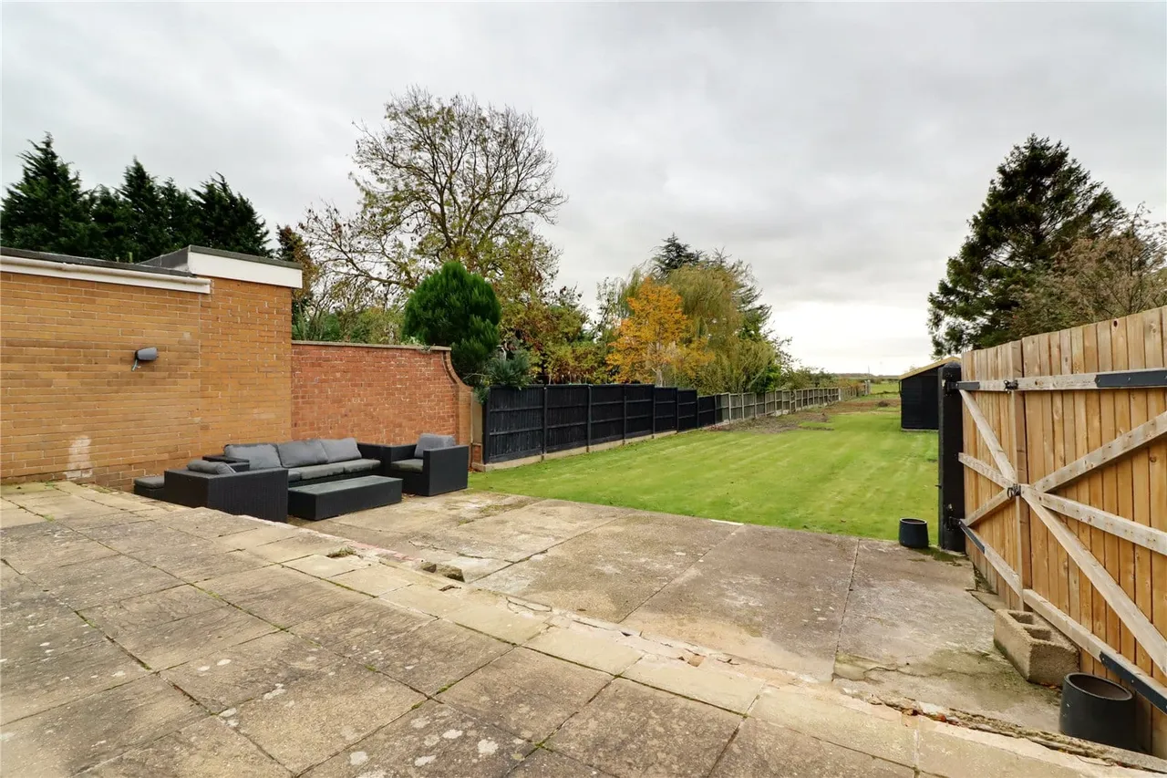 Brigg Road, Messingham, DN17, photo 21