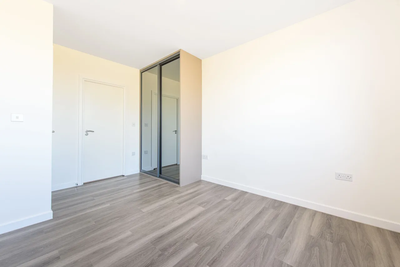 Flat 28, Andrewes House, LONDON, photo 6