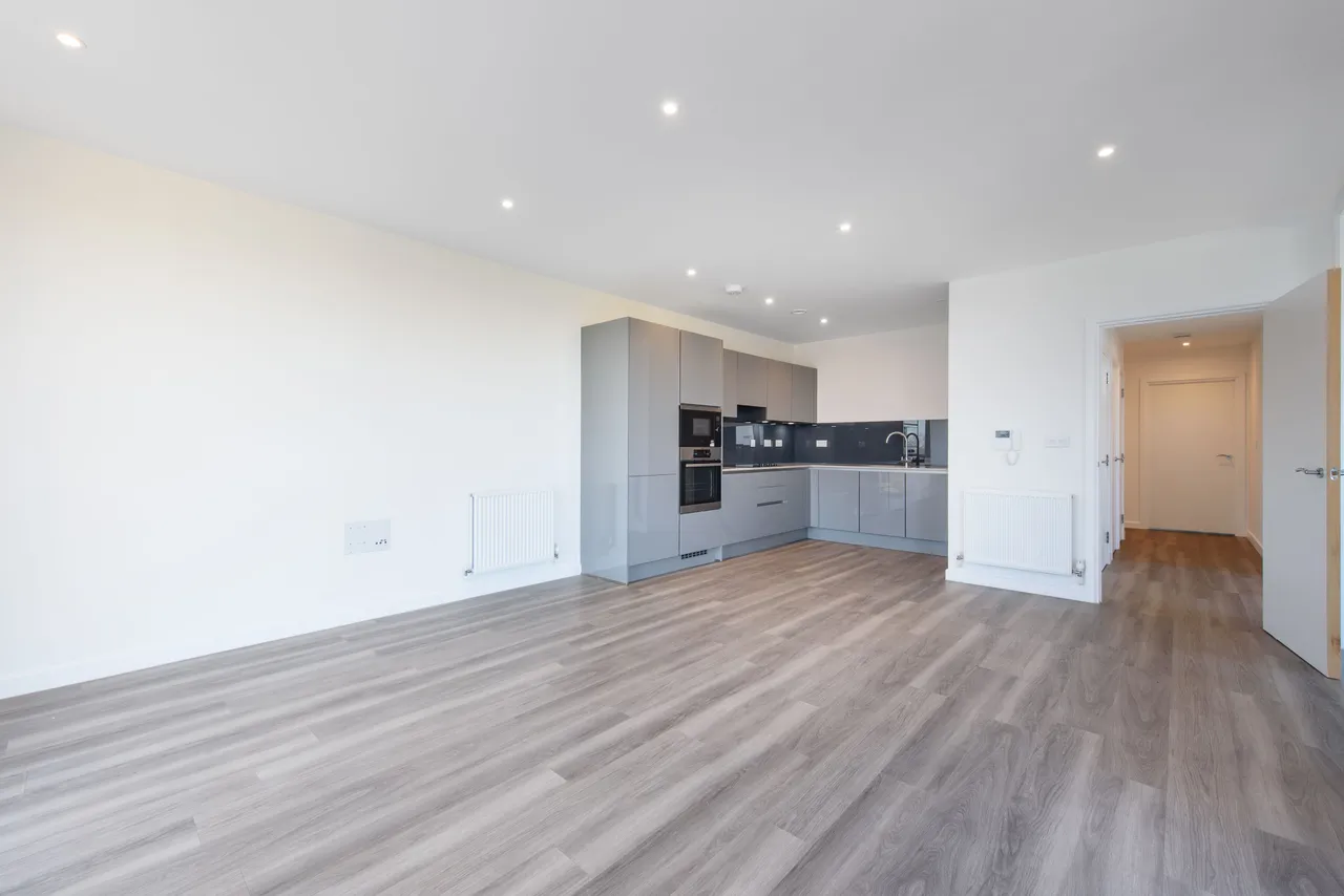 Flat 28, Andrewes House, LONDON, photo 3