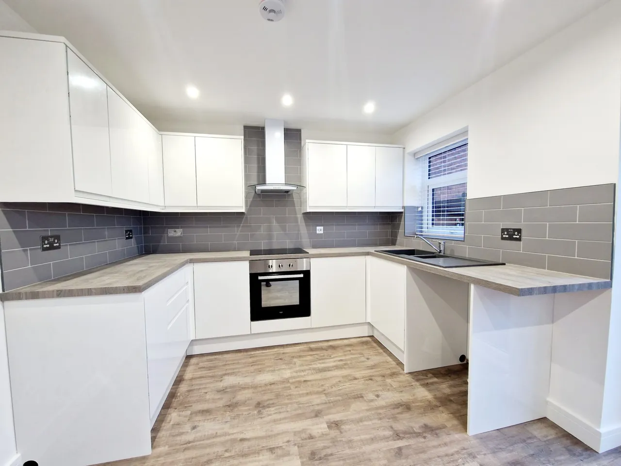 Cuckoo Lane, Whitefield, M45, photo 6