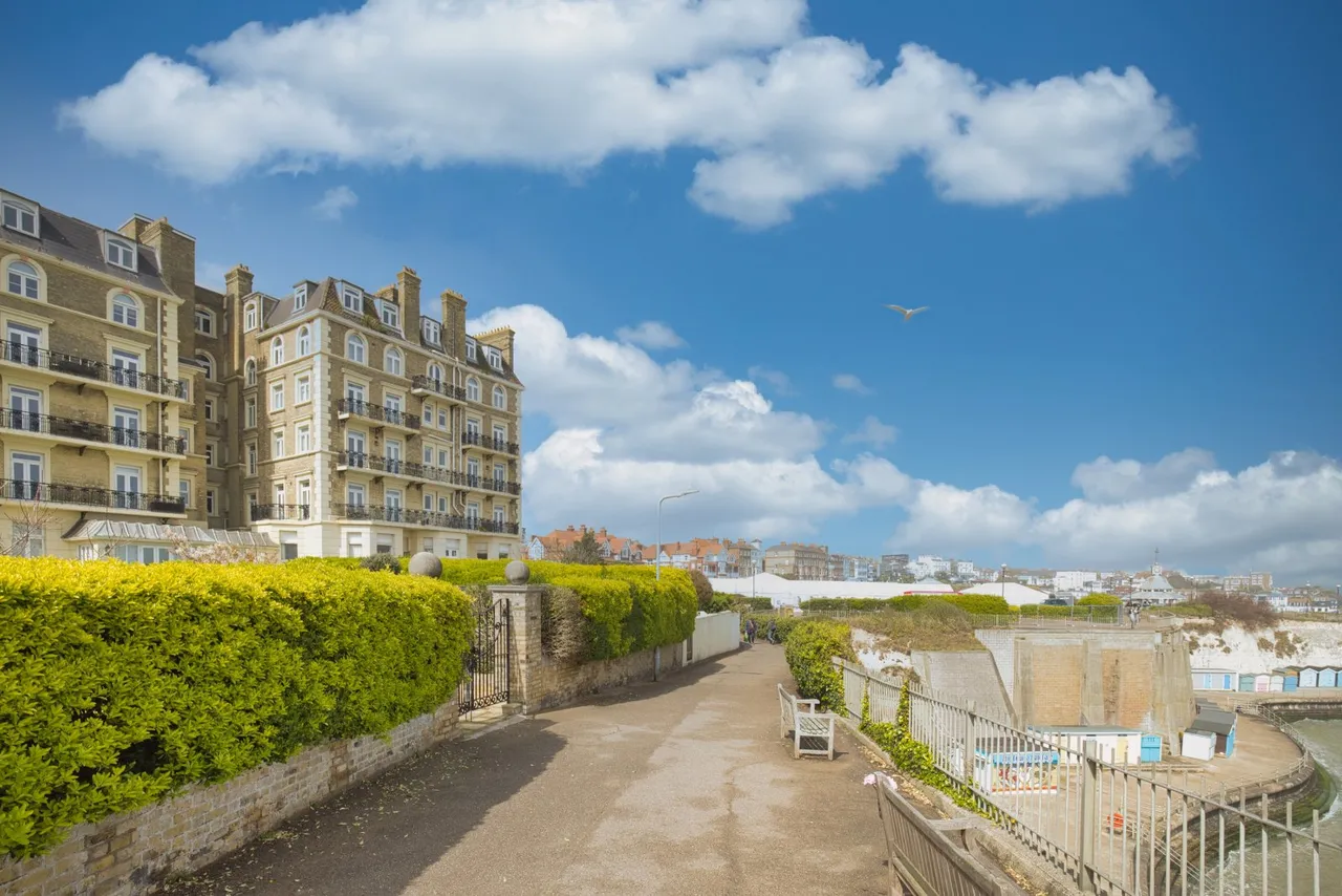 Queens Gardens, Broadstairs, CT10, photo 14