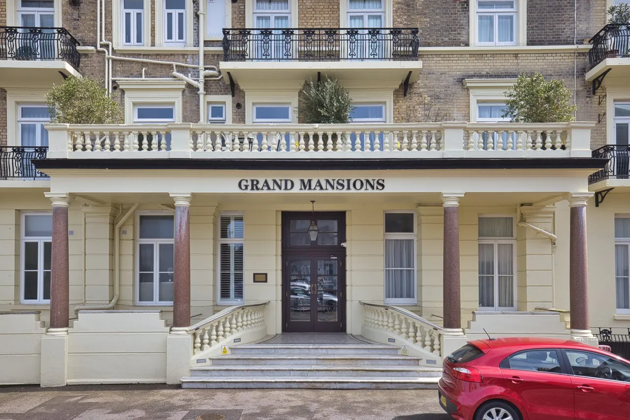 Queens Gardens, Broadstairs, CT10, photo 16