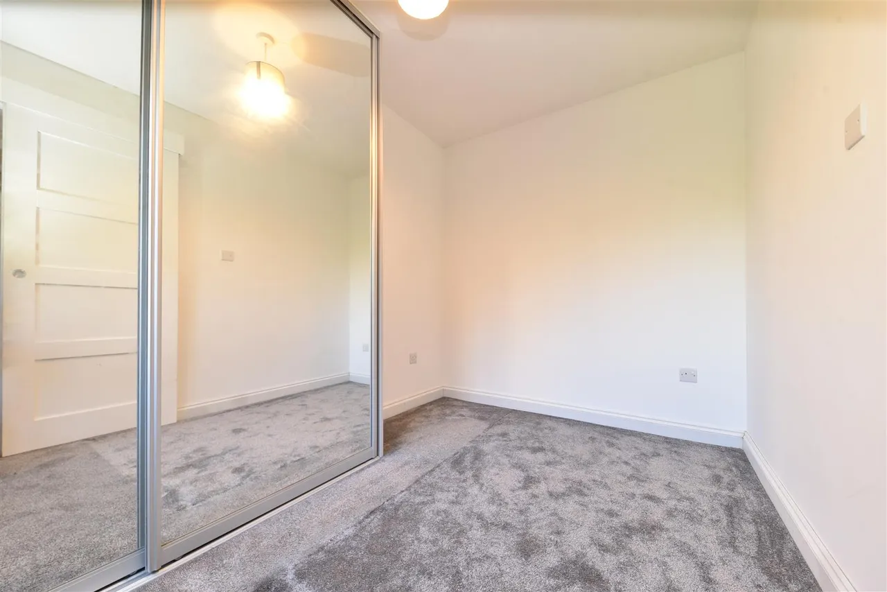 Prestatyn Close, Stevenage, Herts, SG1 2AL, photo 5