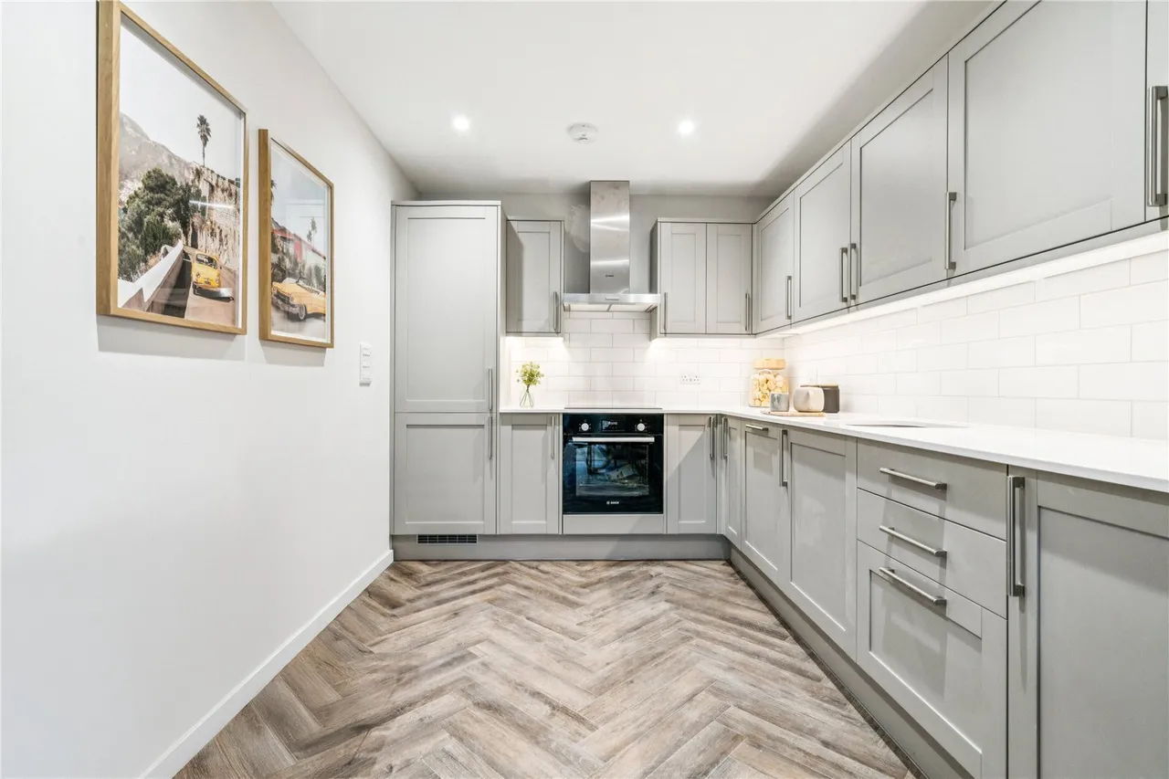 Fallsbrook Road, London, SW16, photo 3