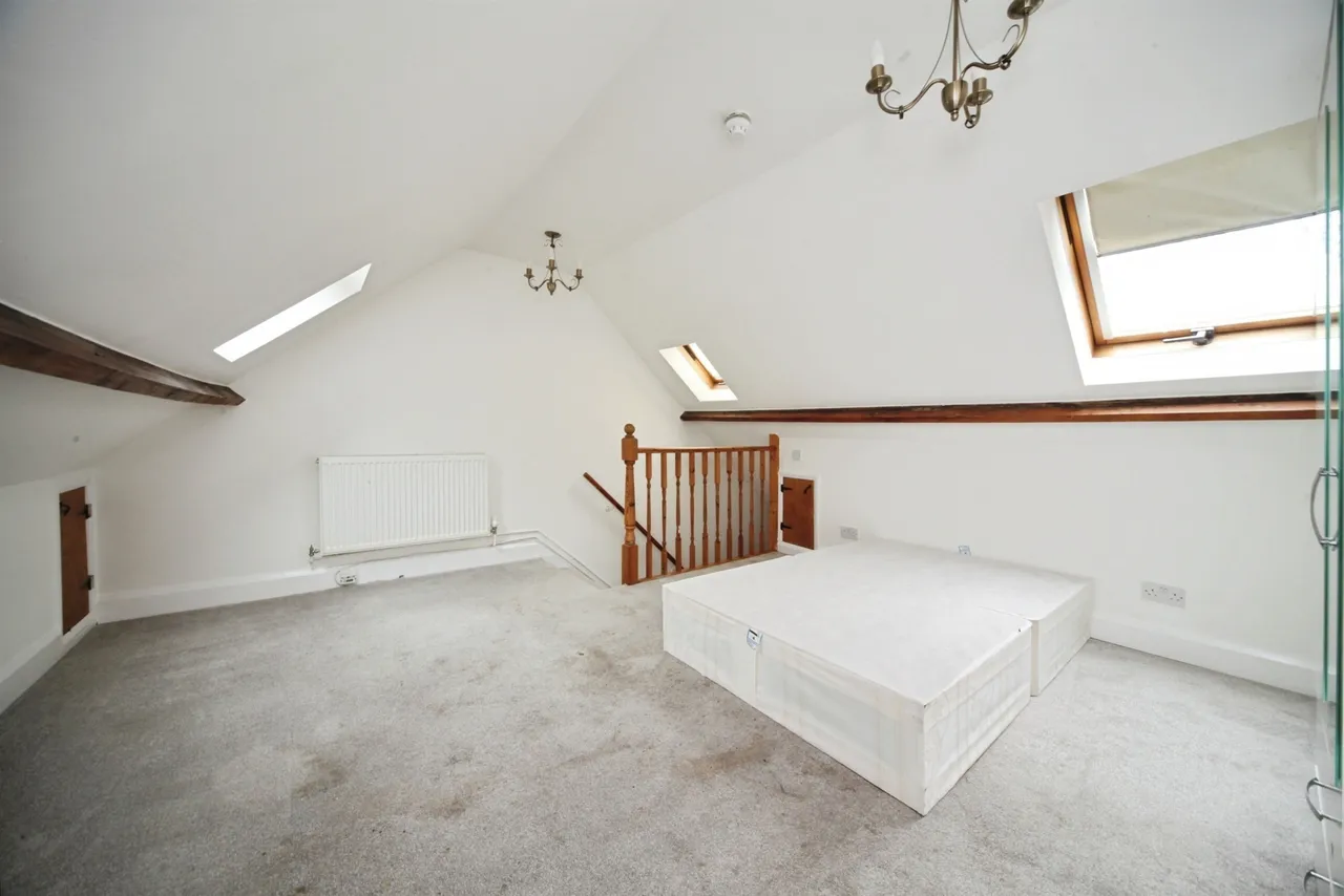 Hitchin Road, Luton, LU2, photo 7