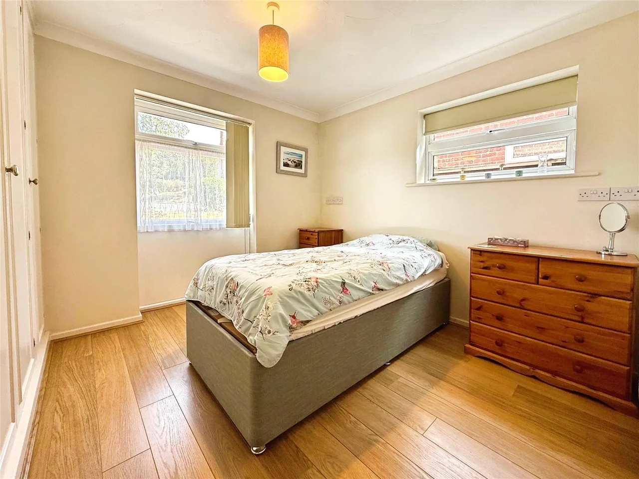 Mulberry Close, Crowthorne, Berkshire, RG45 7LG, photo 6