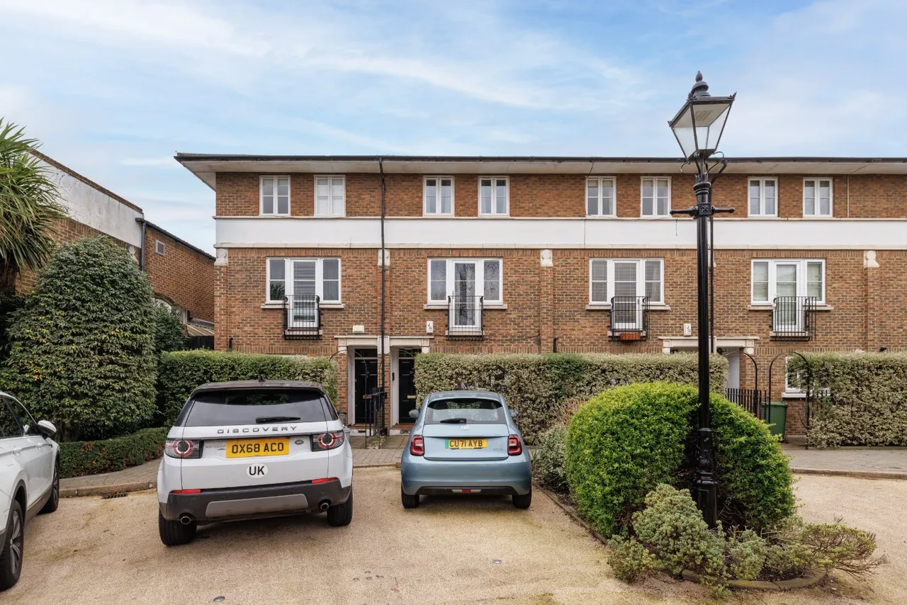 Hurlingham Square, London, SW6, photo 2