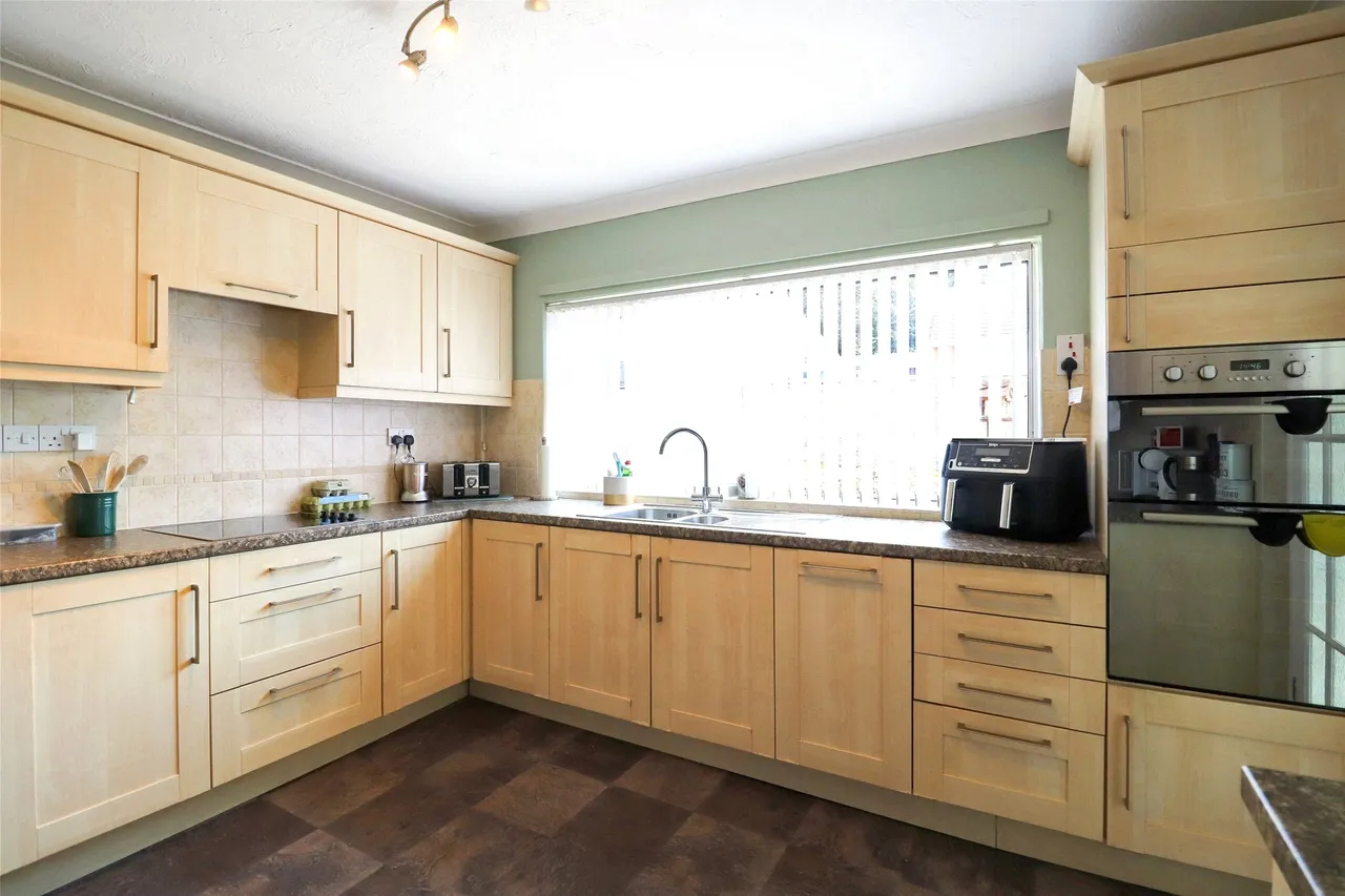 Moreton Park Road, Bideford, EX39, photo 10