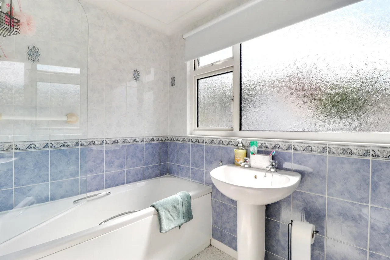 Moreton Park Road, Bideford, EX39, photo 21