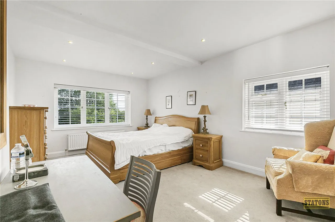 Brookmans Avenue, Brookmans Park, Hertfordshire, AL9 7QJ, photo 12