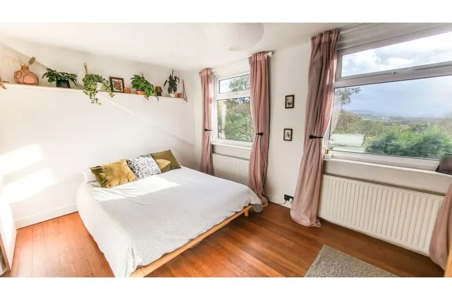 Mossley Road, Grasscroft Saddleworth, OL4, photo 8