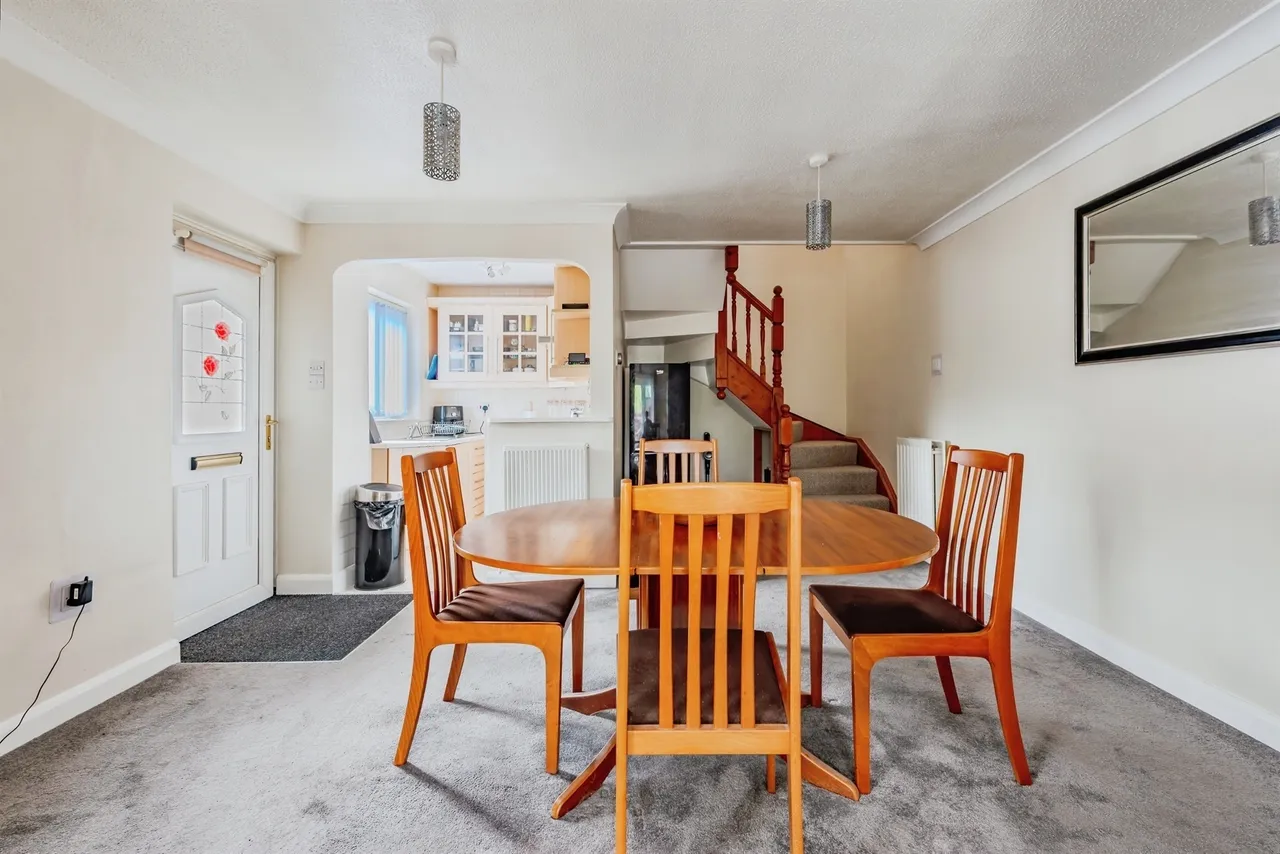 1 bed house for sale — Buchans Lawn, Crawley