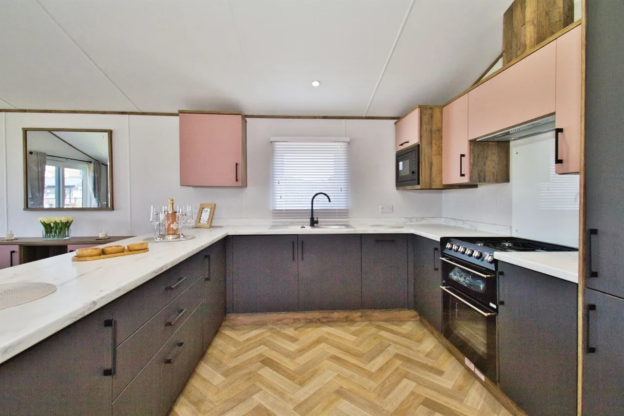 Bath West Lodge Park, Cannards Grave, BA4, photo 2