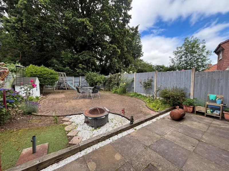 Forest Close, Tf5 Ola, photo 12